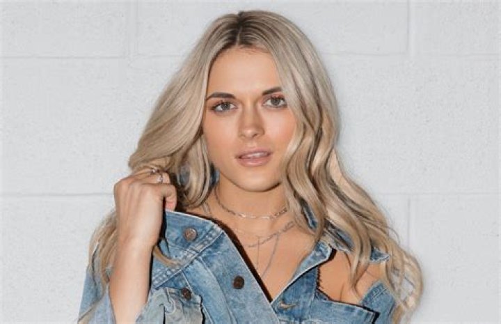 Alana Springsteen